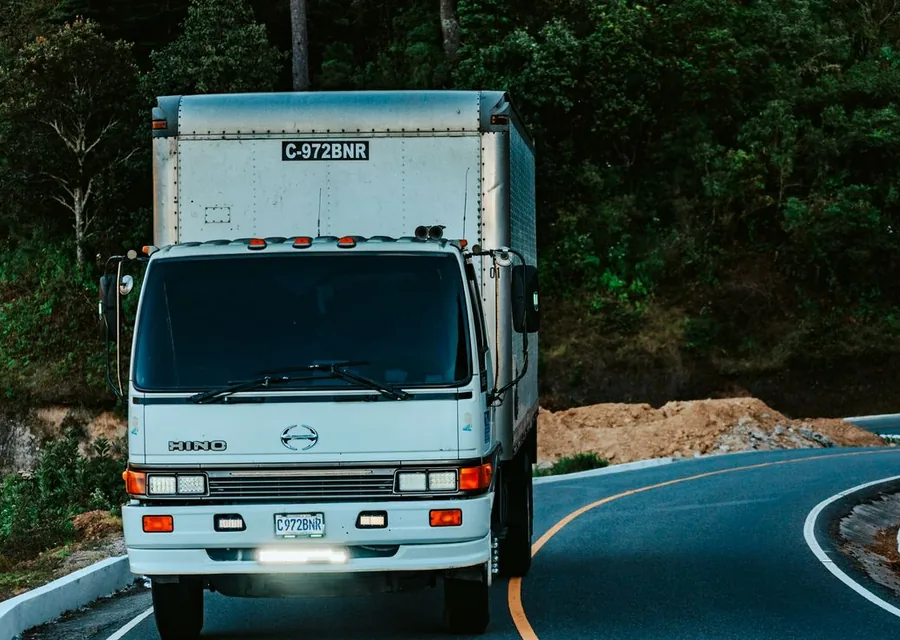 Trucks & Machinery
